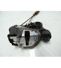 Fechadura Porta Dianteira Lado Direito Toyota Rav4 2014