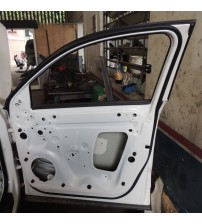 Porta Limpa Dianteira Direita Audi Q3 1.4 2017