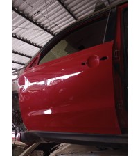 Porta Limpa Dianteira Esquerda Suzuki Vitara 2017 Detalhe