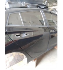 Porta Limpa Traseira Direita Toyota Prius 2017 Preto
