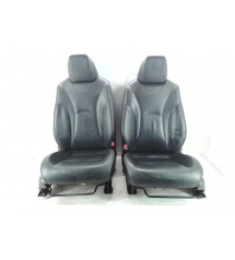 Par Bancos Dianteiros Toyota Prius Hybrid 2017 Original