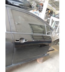 Porta Limpa Dianteira Direita Com Detalhe Toyota Prius 2017 Preto
