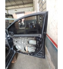 Porta Limpa Dianteira Direita Com Detalhe Toyota Prius 2017 Preto