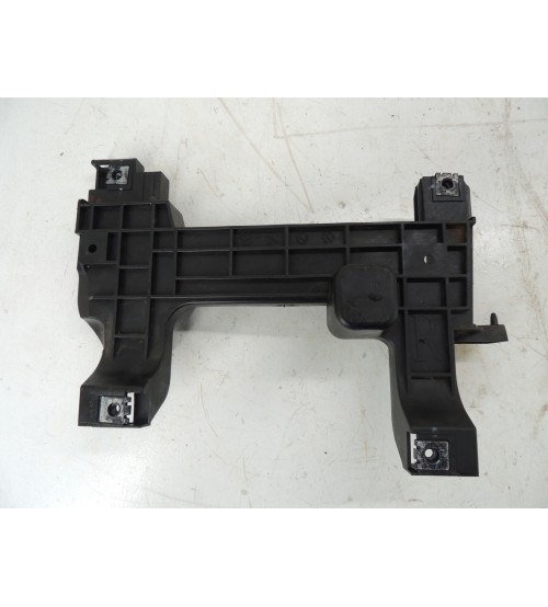 Suporte Radiador Lado Direito Gwm Haval H6 Premium Phev 2025 Suporte Radiador Lado Direito Gwm Haval H6 Premium Phev 2025