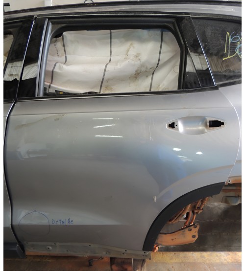 Porta Traseira Esquerda Limpa Gwm Haval H6 2025 Com Detalhe - Traseira - Original - Cinza Porta Traseira Esquerda Limpa Gwm Haval H6 2025 Com Detalhe - Traseira - Original - Cinza