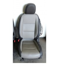 Banco Motorista Gm Tracker 2015 Com Detalhe Original Banco Motorista Gm Tracker 2015 Com Detalhe Original