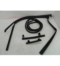 Borrachas Vidro Porta Dianteira Esquerda Gmw Ora 03 Gt 2026