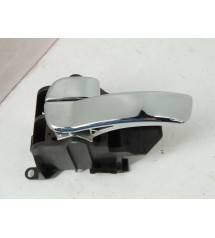Maçaneta Interna Porta Lado Esquerdo Nissan Frontier S 2014 Original Dianteira/traseira Maçaneta Interna Porta Lado Esquerdo Nissan Frontier S 2014 Original Dianteira/traseira
