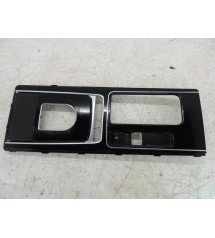 Moldura Superior Black Piano Console Jaguar F-pace 2020 Moldura Superior Black Piano Console Jaguar F-pace 2020