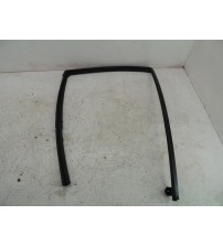 Canaleta Vidro Porta Traseira Esquerda Toyota Hilux 2024