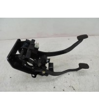 Conjunto Pedal Freio E Embreagem Effa V21 1.5 2026 Conjunto Pedal Freio E Embreagem Effa V21 1.5 2026