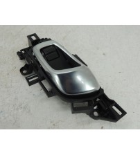 Maçaneta Interna Traseira Esquerda Honda Hr-v Exl 2024 Original Traseira
