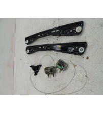 Maquina Vidro Porta Dianteira Direita Mercedes Eqb 250+ 2025 Maquina Vidro Porta Dianteira Direita Mercedes Eqb 250+ 2025